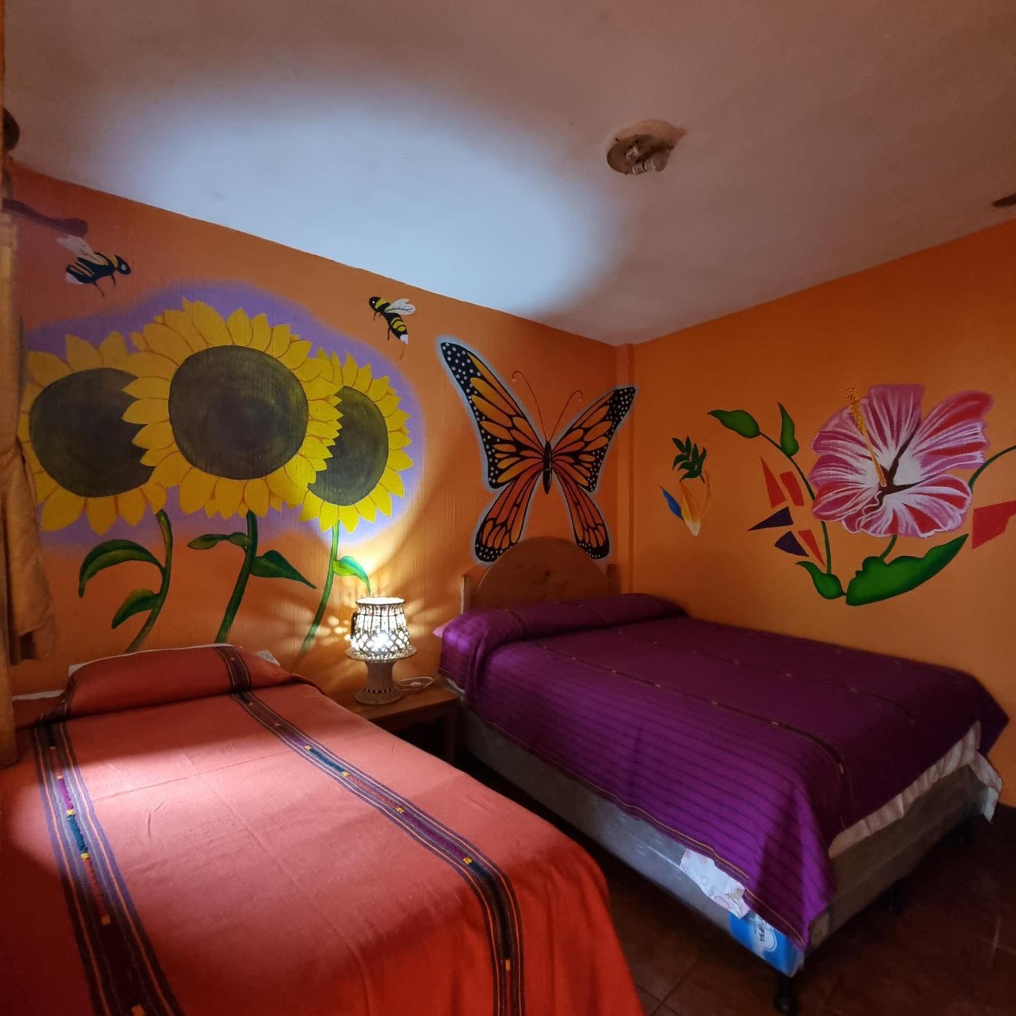 Hotel Encuentro Del Viajero Panajachel Esterno foto